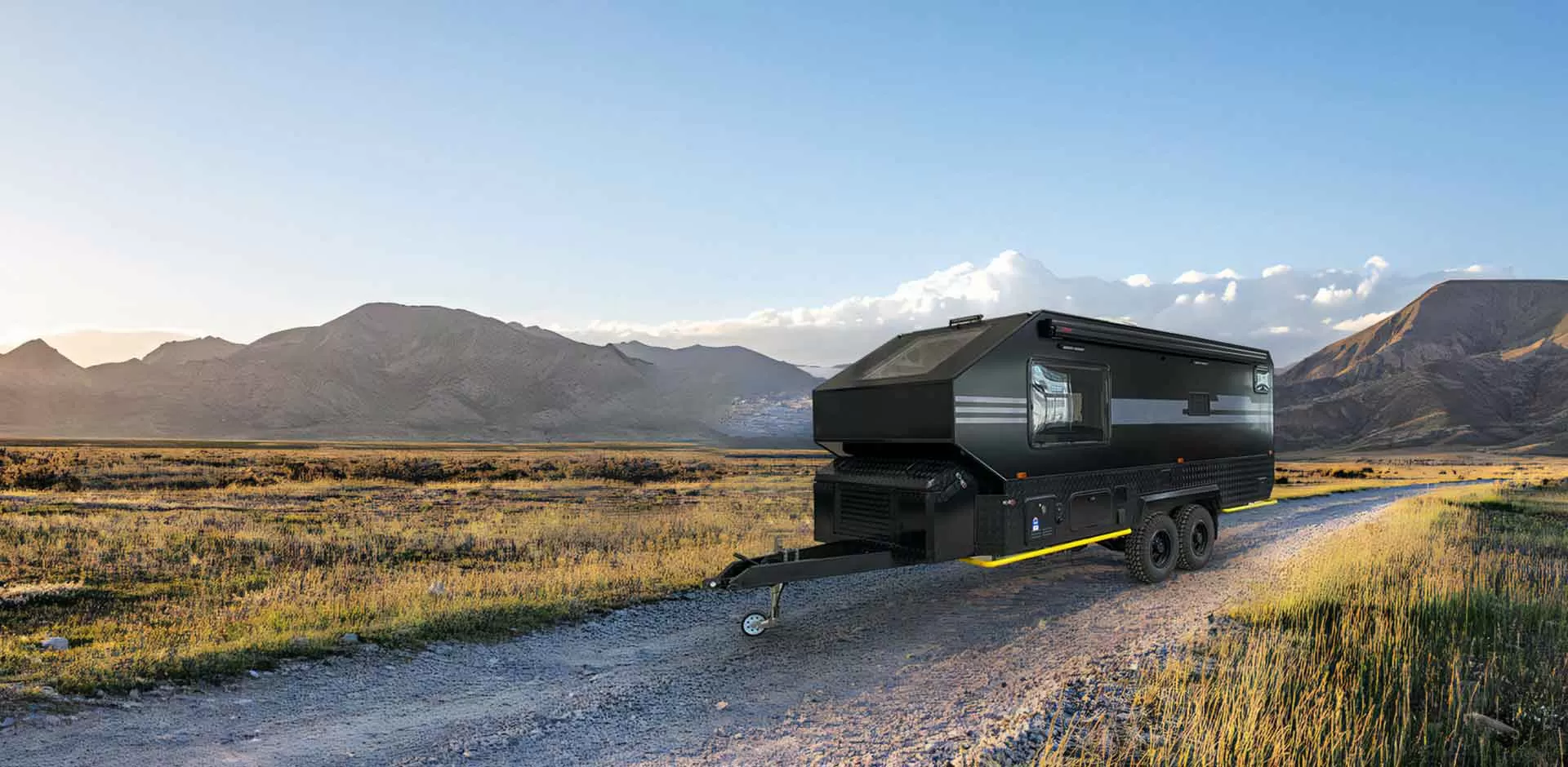 HC-C319 Hybrid Caravan